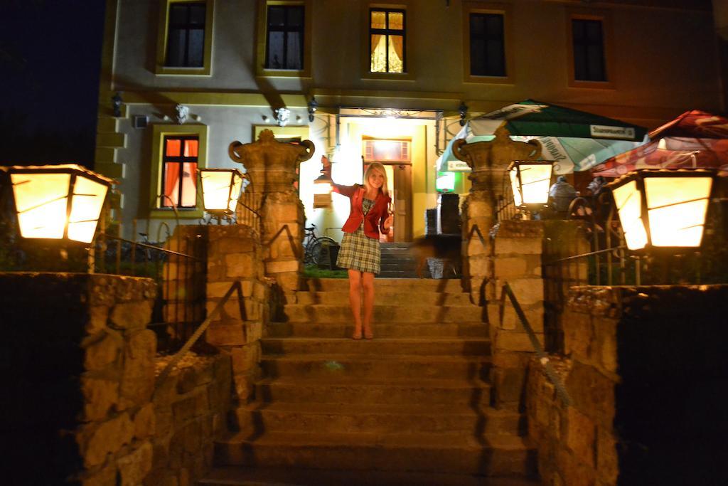 U Zlate Brany Cesky Raj Wellness Hotel Libuň Eksteriør billede